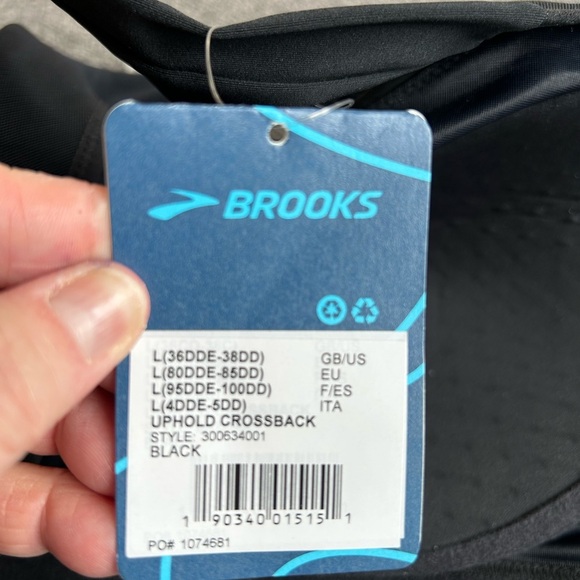 NWT Brooks “Uphold Crossback” sport bra. Black. Size Large DD/E cup. - Picture 6 of 8